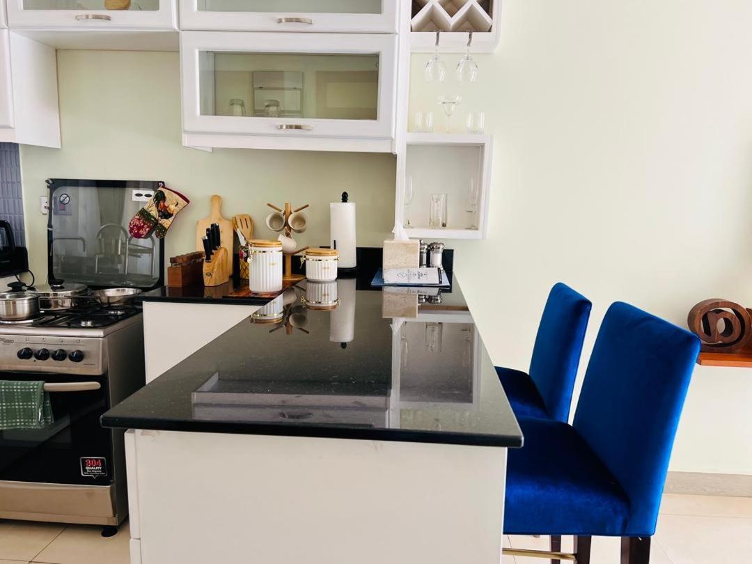 Bweyogerere Alsander Homes Peach מראה חיצוני תמונה